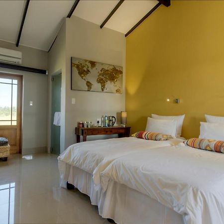 Lemon 3 Lodge Guesthouse 커크우드 외부 사진