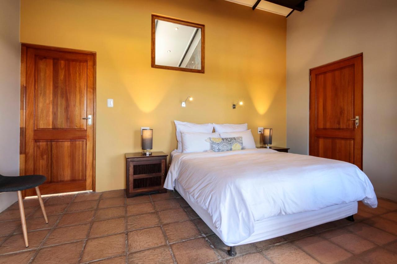 Lemon 3 Lodge Guesthouse 커크우드 외부 사진
