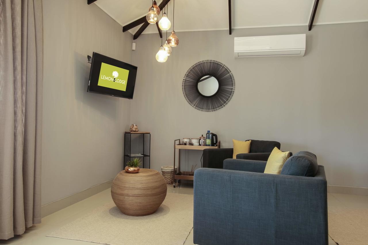 Lemon 3 Lodge Guesthouse 커크우드 외부 사진